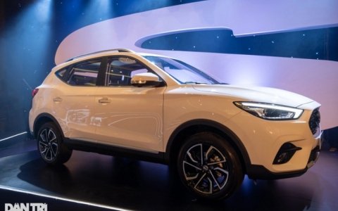 Áp lực doanh số, MG ZS hạ giá rẻ ngang Toyota Vios số sàn