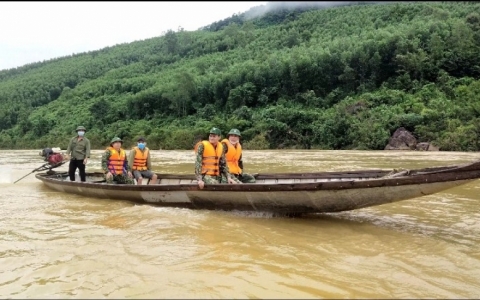 Bộ đội Biên phòng tỉnh Quảng Bình: Hết mình vì nhân dân vùng lũ
