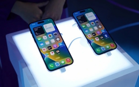 Giá iPhone 14 Pro Max tăng cao tại thị trường "chợ đen"