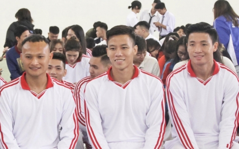 Ba tuyển thủ quốc gia trở thành tân sinh viên