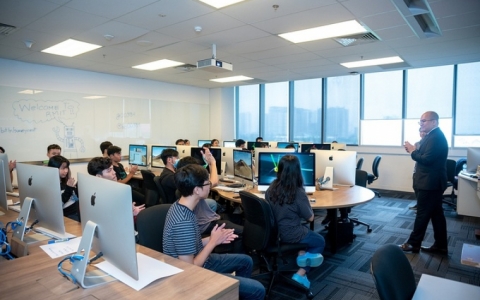 RMIT tổ chức ngày trải nghiệm trực tuyến cho học sinh THPT