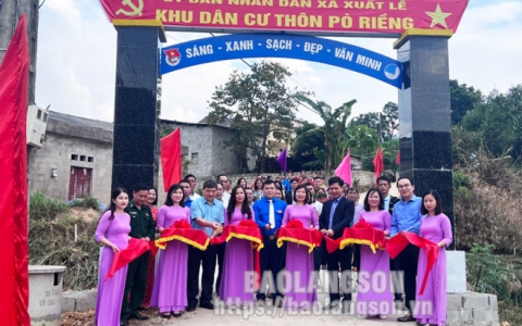 Khánh thành và bàn giao công trình sáng – xanh – sạch – đẹp – văn minh tại xã Xuất Lễ, Cao Lộc