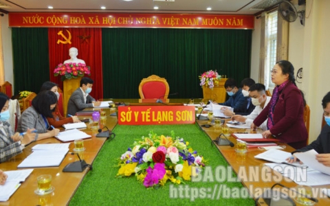 Kiểm tra công tác kiểm soát, cải cách TTHC tại Sở Y tế