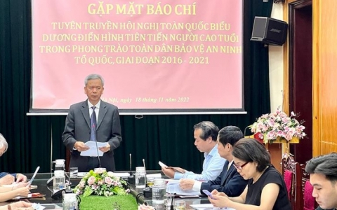 Vinh danh 130 người cao tuổi trong phong trào toàn dân bảo vệ an ninh Tổ quốc