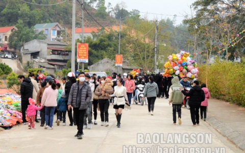 Lạng Sơn đón trên 60 ngàn lượt khách du lịch trong kỳ nghỉ Tết Nguyên đán 2023