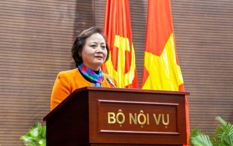 Xây dựng lộ trình cải cách chính sách tiền lương từ 2024