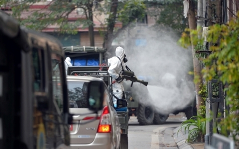 Bộ trưởng Ngô Xuân Lịch khen ngợi cán bộ, chiến sĩ toàn quân tích cực phòng, chống dịch Covid-19