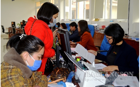 Doanh nghiệp, người dân chưa mặn mà ứng dụng dịch vụ công trực tuyến