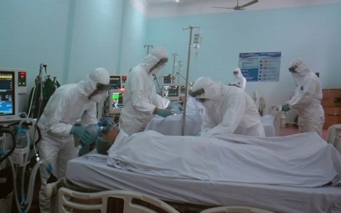 Thực hiện biện pháp cấp bách phòng, chống lây nhiễm Covid-19 trong bệnh viện quân đội