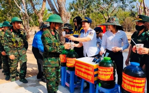 Tiếp sức mùa huấn luyện
