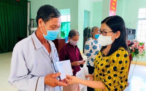 Tiếp tục hướng về người nghèo