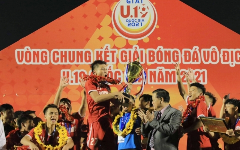 U19 PVF bảo vệ thành công chức vô địch