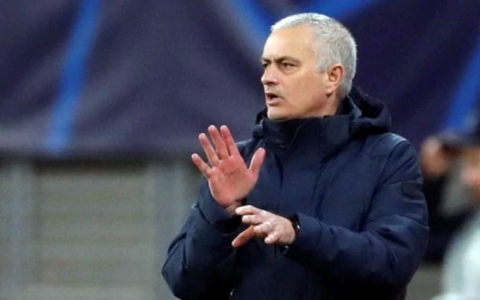 Mourinho nhận sai