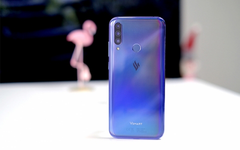 VinSmart lên thứ 3 thị trường smartphone Việt