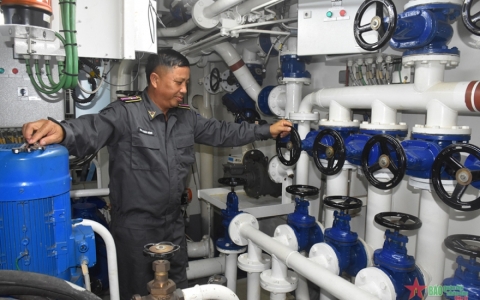 KN-290 - hải trình nghĩa tình