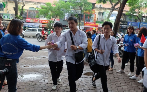 Đề nghị Bộ Công an cử lực lực lượng bảo vệ 3 vòng khu vực in sao đề thi
