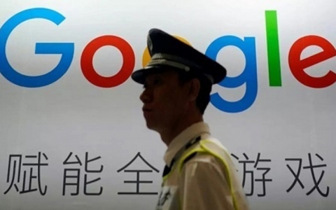 Facebook, Google dừng chia sẻ dữ liệu người dùng với Hong Kong
