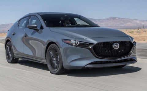 Mazda3 dùng động cơ tăng áp, dẫn động bốn bánh
