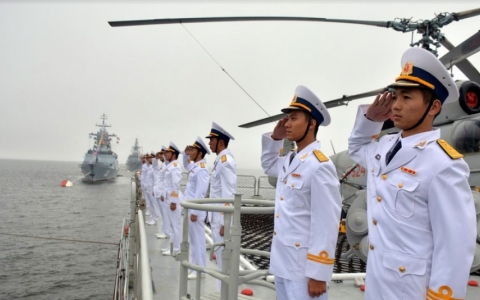 Vùng 4 Hải quân vững ý chí “còn người, còn biển đảo“