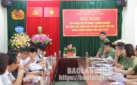 Đối thoại với doanh nghiệp về thủ tục hành chính trong lĩnh vực phòng cháy chữa cháy