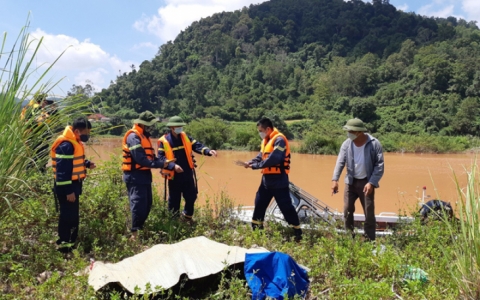 Tìm thấy thi thể học sinh bị nước cuốn trôi tại ngầm Thác Trà