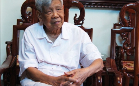 Nguyên Tổng Bí thư Lê Khả Phiêu rất giản dị, gần gũi, không quan cách