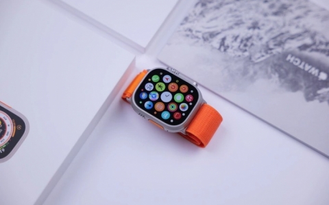 Cận cảnh Apple Watch Ultra tại Việt Nam