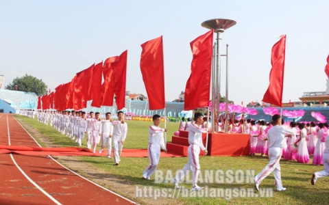 Tổng duyệt chương trình lễ khai mạc Đại hội Thể dục thể thao tỉnh lần thứ IX