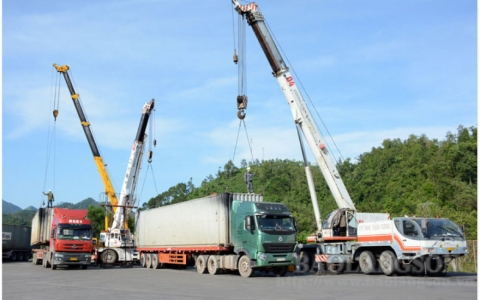Chuyển biến tích cực trong phát triển kinh tế cửa khẩu