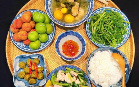 Thực đơn cả tuần toàn món dễ nấu để vợ đảm khỏi "vắt óc" nghĩ "Hôm nay ăn gì?"