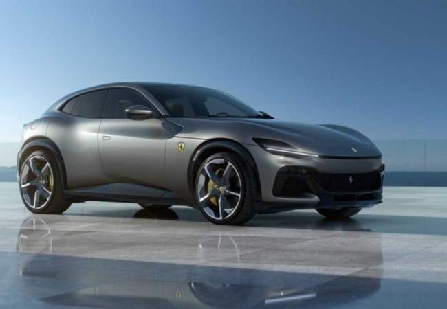 Siêu SUV đầu tiên của Ferrari rục rịch về nước, đại gia Việt thêm lựa chọn