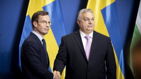 Hungary gỡ rào cản cuối cùng để NATO kết nạp Thụy Điển