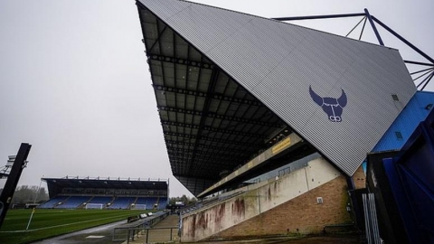 Cầu thủ 15 tuổi qua đời thương t&acirc;m tr&ecirc;n s&acirc;n cỏ