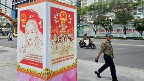 Cử tri đang đi du lịch tham gia bầu cử như thế n&agrave;o?