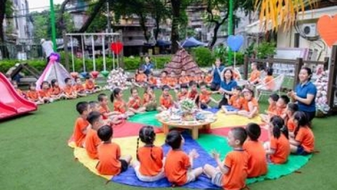 H&agrave; Nội: Trường mầm non chất lượng cao sẽ phải dạy ngoại ngữ