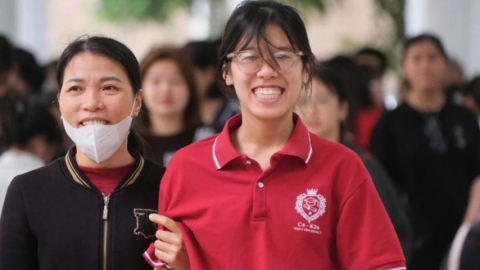 Thủ khoa đợt 1 đ&aacute;nh gi&aacute; năng lực của ĐH Quốc gia H&agrave; Nội đạt 127 điểm