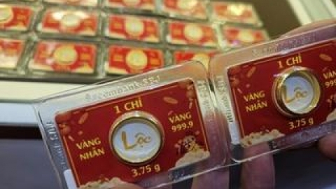 Gi&aacute; v&agrave;ng h&ocirc;m nay 13-4: Vừa mở cửa đ&atilde; giảm rất nhanh