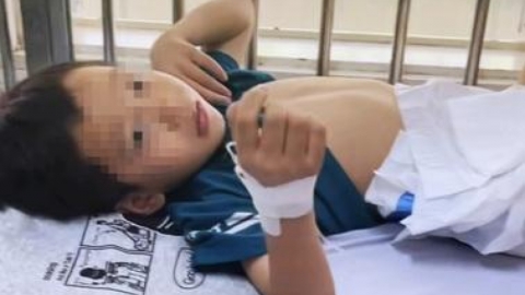 Th&ecirc;m bệnh viện cấp cứu học sinh trường B&igrave;nh Quới T&acirc;y, số ca tăng l&ecirc;n 184