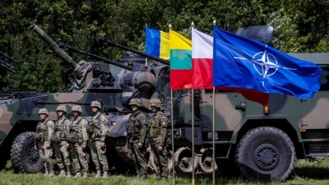Báo Mỹ: Một số nước NATO cân nhắc đưa hướng dẫn viên quân sự đến Ukraine