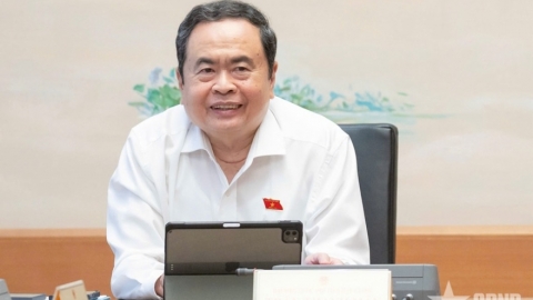 Chủ tịch Quốc hội: Tiếp tục cải cách thể chế, quyết đạt tăng trưởng 8% trở lên năm 2025