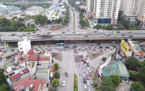 Khởi công hầm chui nút giao Lê Văn Lương - Vành đai 3