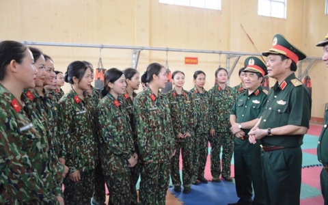 Phát huy vai trò quản lý, chỉ đạo và điều hành công tác nhà trường quân đội