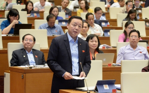 Cử tri tâm đắc với chất vấn: “Sạt lở đất là do thiên tai hay nhân tai?”