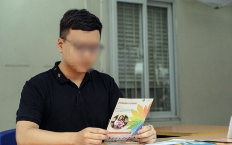 Một Ph&oacute; B&iacute; thư đo&agrave;n trường đại học tại H&agrave; Nội bị tr&uacute;ng đạn tử vong