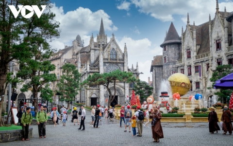 Đ&agrave; Nẵng k&iacute;ch cầu du lịch, thay đổi để th&iacute;ch ứng hậu Covid-19