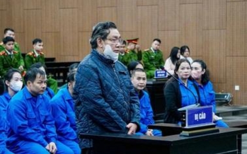 Đường đi của những đồng tiền "chạy &aacute;n" tại TAND Cấp cao ở Đ&agrave; Nẵng