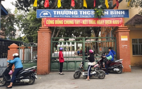 Sau vụ phụ huynh h&agrave;nh hung học sinh: Điện Bi&ecirc;n "siết" an ninh trường học