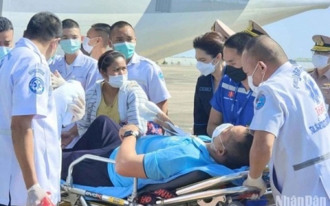 Thái Lan tiếp tục nỗ lực tìm kiếm các thủy thủ trong vụ chìm tàu hải quân