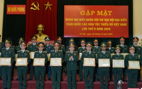 Triển khai toàn diện công tác dân tộc trong quân đội