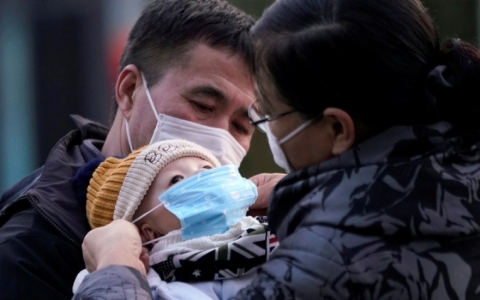 B&aacute;o c&aacute;o n&oacute;ng: D&acirc;n số Trung Quốc sụt giảm lần đầu ti&ecirc;n trong 60 năm